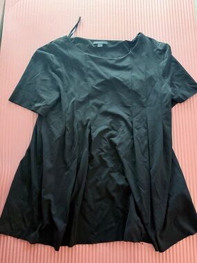 COS size small Black Women's Short-Sleeve Flared Top